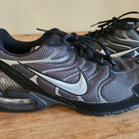 Excellent Nike Air Max Torch 4 Men Size 12 Black 343846-002 Running Shoe Sneaker